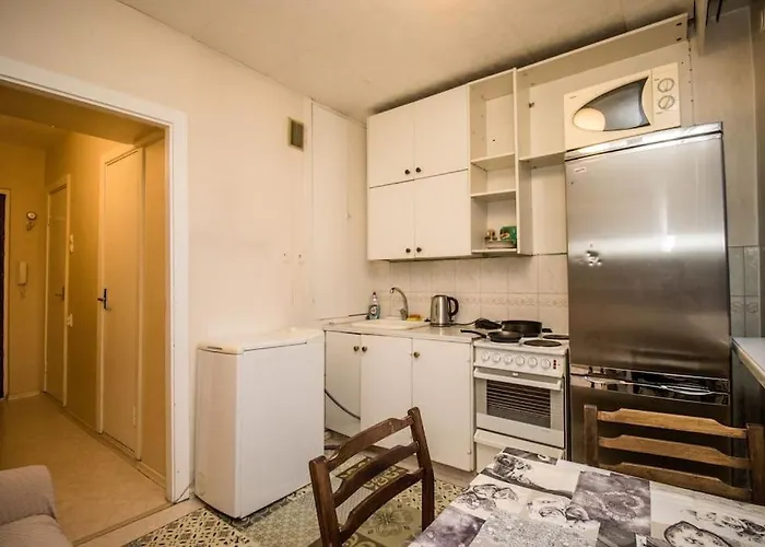 Song Festival 5-10 Minutes From Airport, Bus Station, Festival Area * Ταλίν