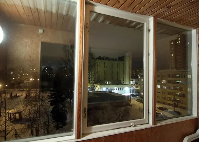 Song Festival 5-10 Minutes From Airport, Bus Station, Festival Area *